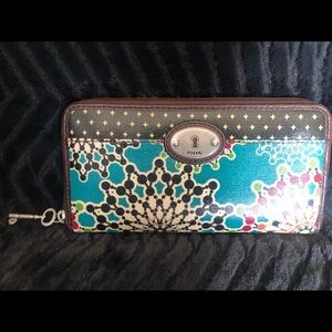 Fossil wallet